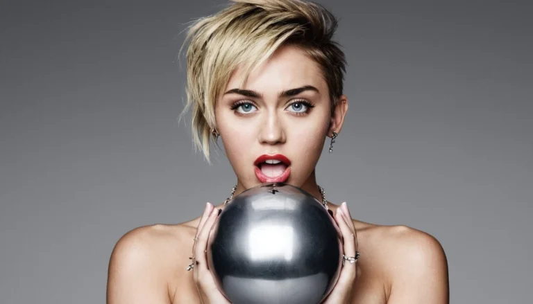 Wrecking Ball Lyrics - Miley Cyrus