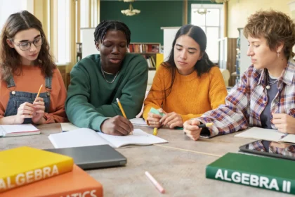 Flexible Online Math Classes Designed for Busy High School Students